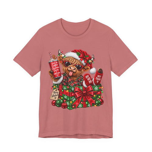 Christmas Highland Cow T-Shirt – "Ho Ho Ho" Festive Holiday Tee